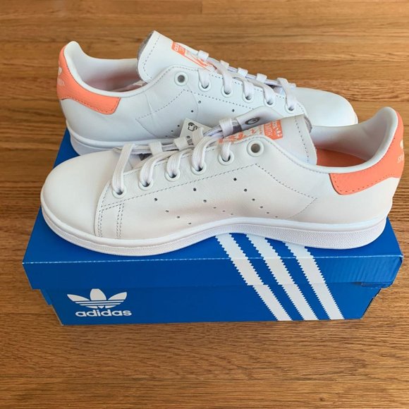 Adidas Stan Smith White / Coral Womens Shoes - Picture 2 of 6